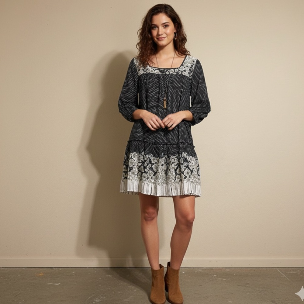 Lapis‎ Square Neck midi Dress